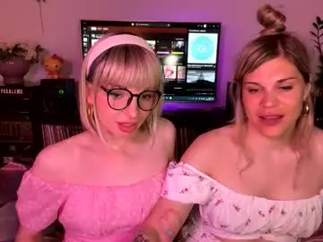 Chaturbate Nude Webcam of trans_cherries