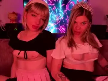 Chaturbate Live Sex Cam of trans_cherries