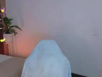 Chaturbate Free Live Porn of ahvi_ebony