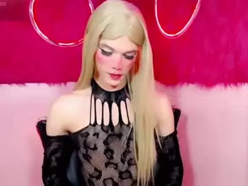 Chaturbate Sex Cam of isabella_kirk