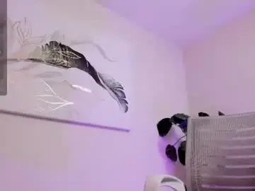 Chaturbate Live Sex Cam of mia_quinn__
