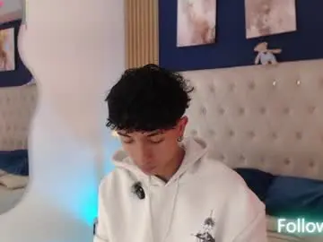 Chaturbate Free Live Porn of aiden_rivers_