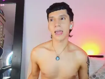 Chaturbate Sex Chat of jacobo__parker21