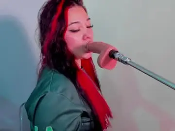 Chaturbate Live Sex Cam of sabrinna_fox