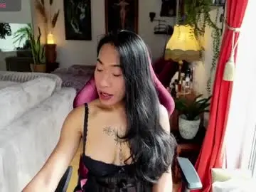 Chaturbate Live Sex Cam of bianca_transpinay
