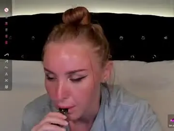 Chaturbate Sex Cam of lushcherry