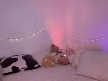 Chaturbate Adult Webcams of cutiiepie69