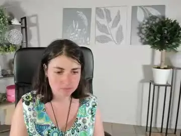 Chaturbate Live Sex of elara_starfall