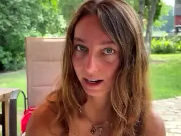 Chaturbate Best live sex cam show of mommamia12