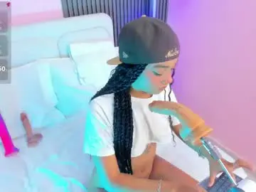 Chaturbate Live Porn of clawdeen__wolf