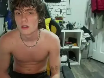 Chaturbate Live Sex of gavatr0n