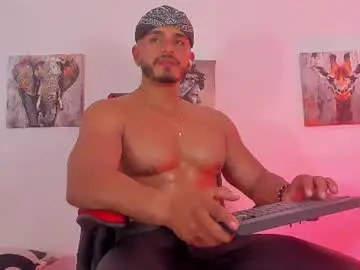 Chaturbate Free Live Porn of magnusclark