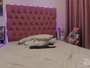Chaturbate Best live sex cam show of mazeekiin