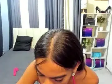 Chaturbate Live Sex of petitehorsycock