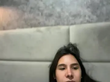 Chaturbate Live Sex Cam of ts_danielahugecock_xxx