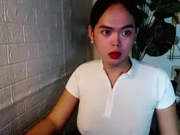 Chaturbate Live Sex Cam of asian_pretty143