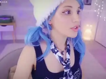Chaturbate Watch Live Sex Cams of cherrycrush