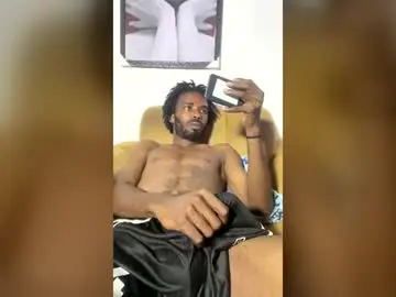 Chaturbate Live Sex Cam of diamond_in_dirt