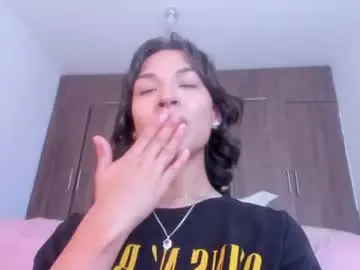 Chaturbate Live Sex Cam of agathauwuart
