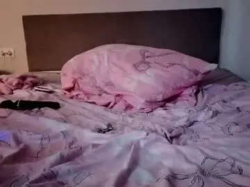 Chaturbate Best live sex cam show of elfiecollins
