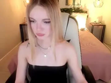 Chaturbate Sex Cam of michele_bright
