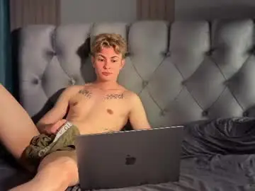 Chaturbate Nude Webcam of ben_harmon