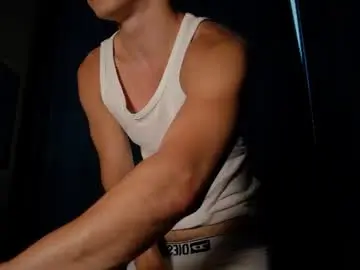 Chaturbate Nude Webcam of ben_harmon