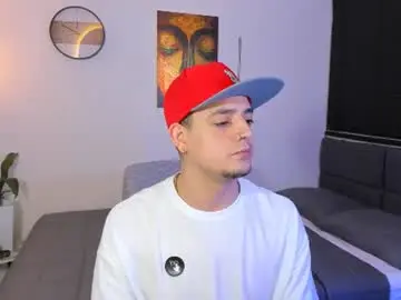 Chaturbate Free Live Porn of kendel_dimitri
