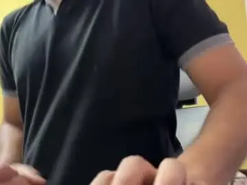 Chaturbate Sex Chat of bighandsomesatisfy
