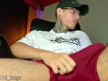 Chaturbate Live Sex of daviid_huge