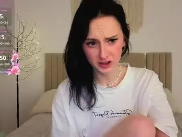 Chaturbate Free Porn Cam of little1_molly