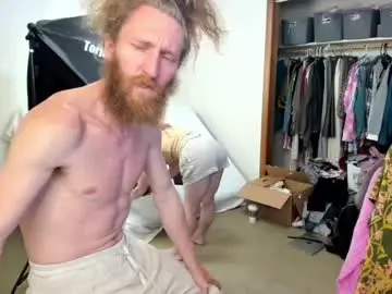 Chaturbate Live Porn of kaiku77
