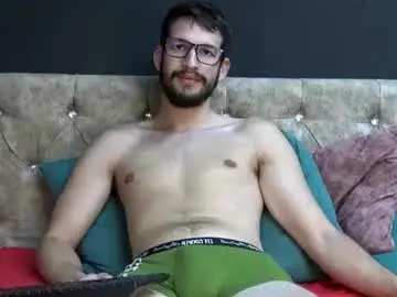 Chaturbate Adult Webcams of leonvane