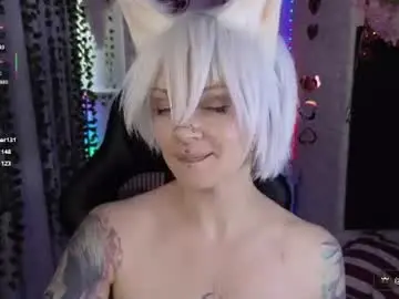 Chaturbate Live Sex Cam of mao_me_meow