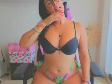 Chaturbate Adult Video Chat of tatiana2224