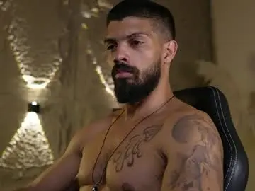 Chaturbate Sex Chat of dann_saenz