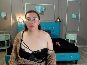 Chaturbate Live Sex Cam of brandy_lovee3