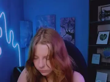 Chaturbate Live Sex Cam of linaa_dolly