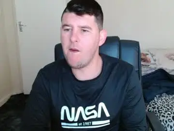 Chaturbate Watch Live Sex Cams of brendansexyboy098754