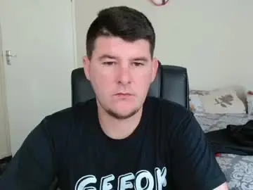 Chaturbate Live Sex of brendansexyboy098754