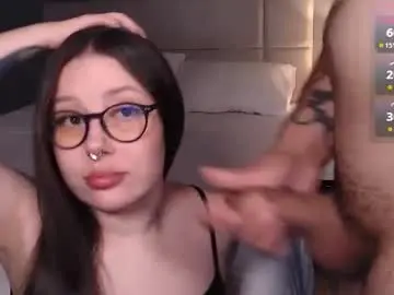 Chaturbate Live Porn of hot_crystals