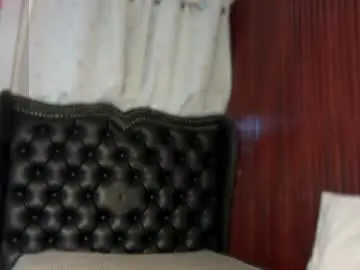 Chaturbate Live Sex Cam of yoursluttywhore