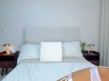 Chaturbate Live Sex Cam of andrea_martini_