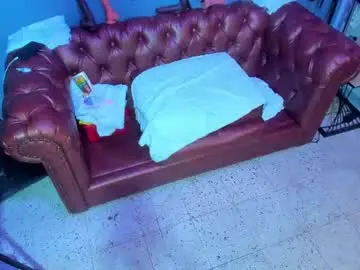 Chaturbate Free Porn Cam of kaira_mosse_