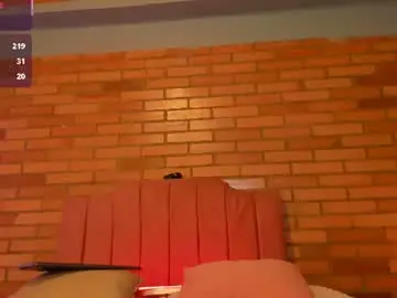 Chaturbate Live Sex Cam of amaia_monet