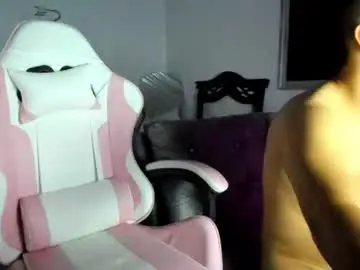 Chaturbate Free Porn Cam of horrny_18_victoria