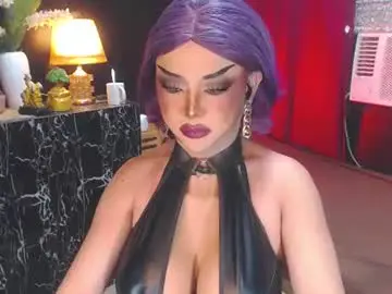 Chaturbate Free Live Porn of hugecockchristine