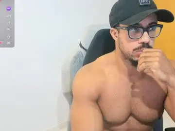 Chaturbate Live Porn of mikehotk