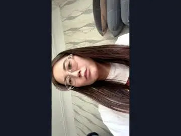 Chaturbate Watch Live Sex Cams of erinnthurmond