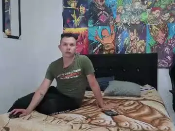 Chaturbate Nude Webcam of neithan_and_scott_